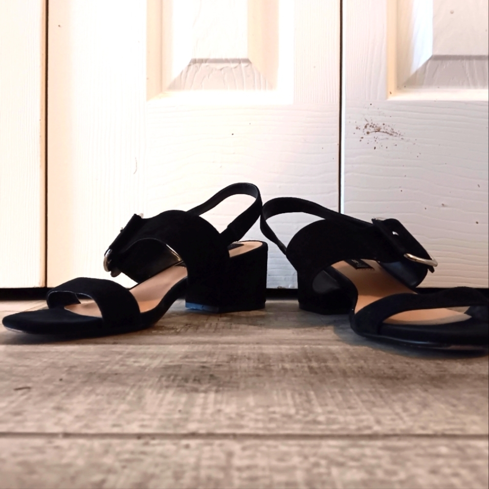 STEVEN by Steve Madden Fond Suede Sandals - Picture 5 of 7